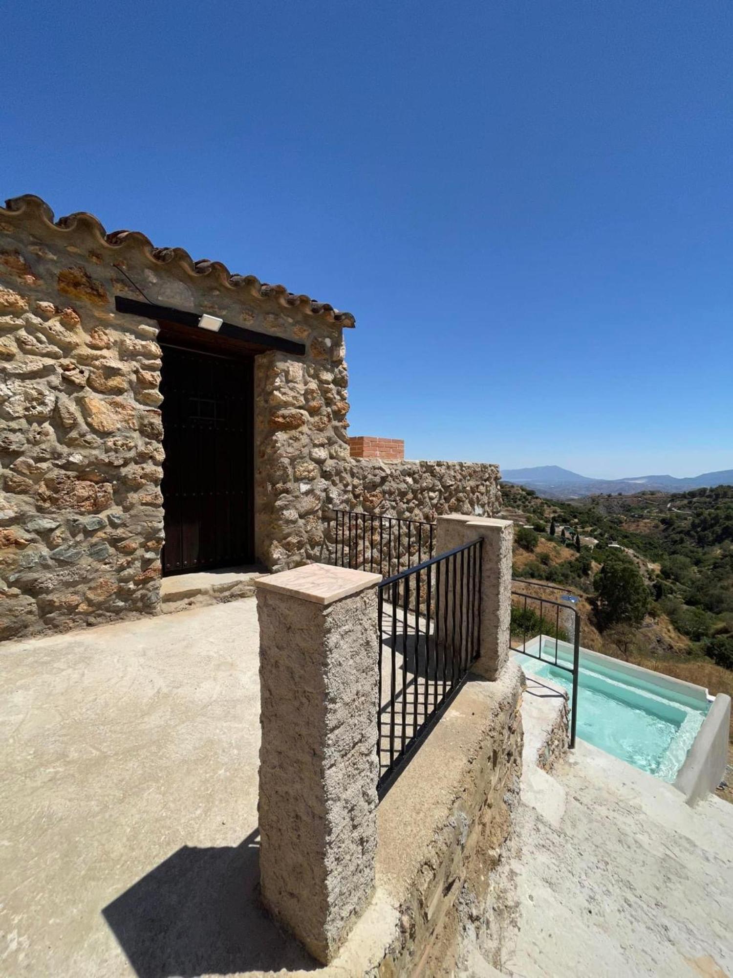 Casa De Piedra Chalé *